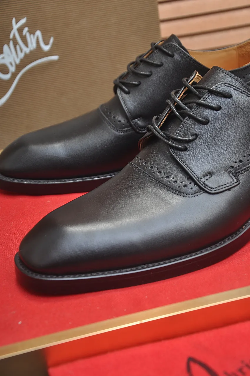 Men's shoes 💰620💶 [Chrstian Loubotin] Red-soled shoes 💋Original mold opening, the highest version on the market, purely handmade ➕Imported cowhide uppers, first-layer water-dyed cowhide lining! Original EU high-gloss outsole. 38 to 45 (45 customized)